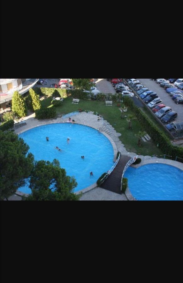 La Magia Del Mare Apartment Lignano Sabbiadoro Exterior photo